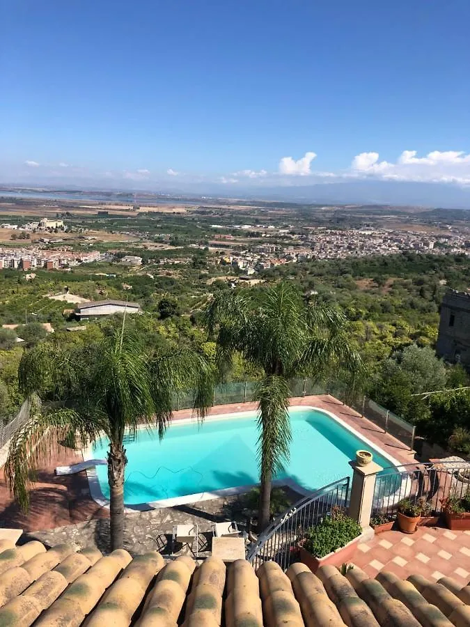 Holiday home Casetta Con Piscina Fra Catania E Siracusa Lentini Italy